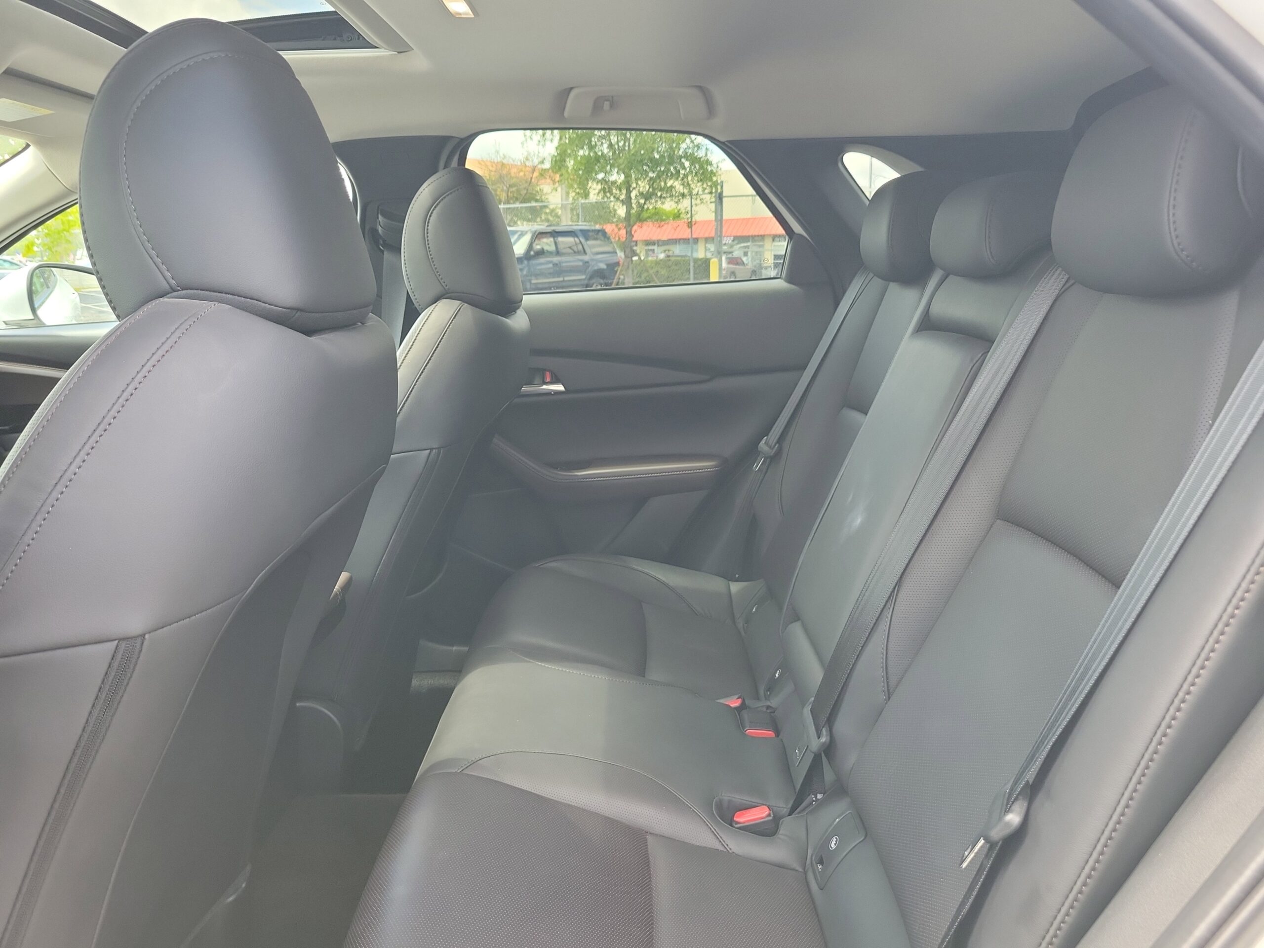 
								2021 Mazda CX-30 Premium With Navigation & AWD full									