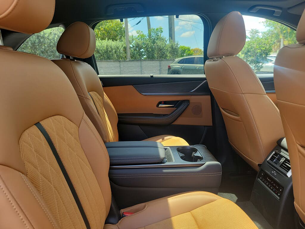 
								2024 Mazda CX-90 3.3 Turbo S Premium Plus AWD full									