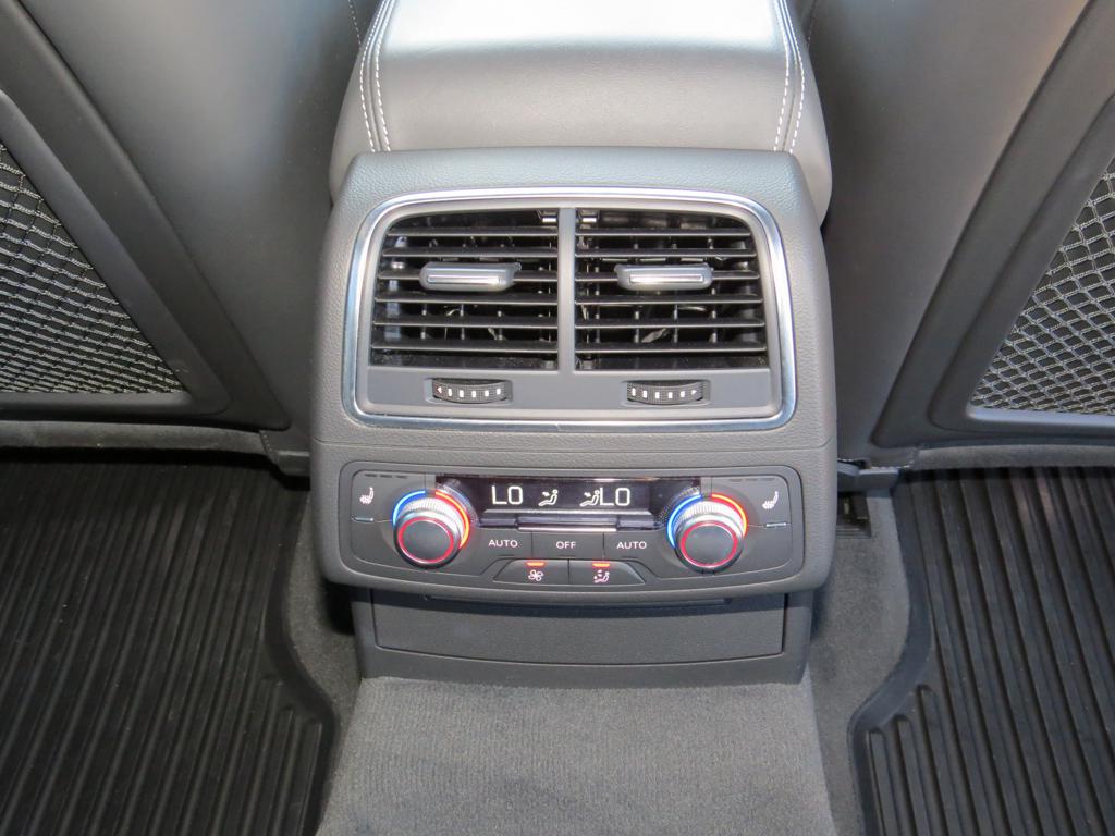 
								2014 Audi S6 4.0T quattro Sedan AWD full									