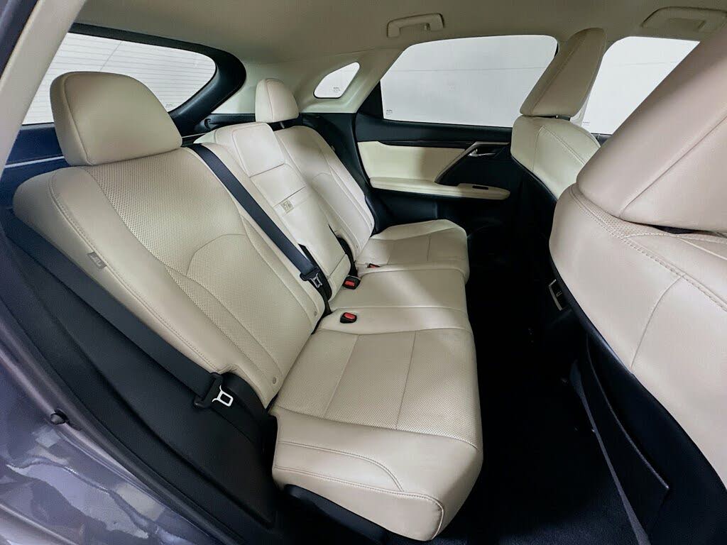 
								2022 Lexus RX 350 FWD full									