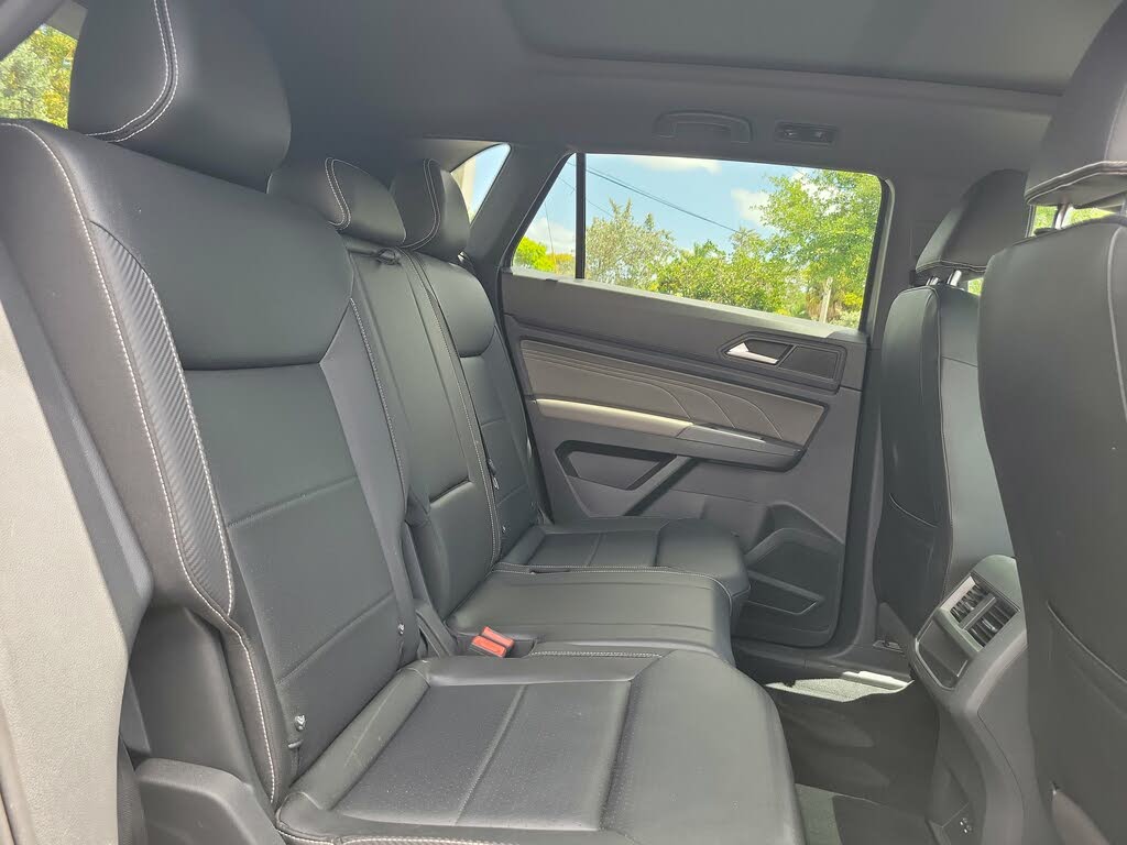 
								2021 Volkswagen Atlas Cross Sport SE FWD full									