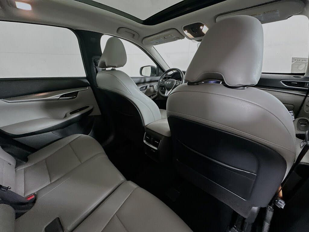 
								2023 INFINITI QX50 full									