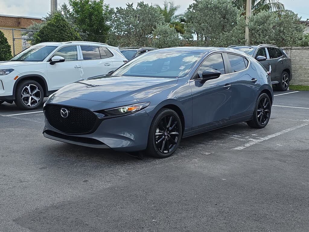 
								2023 Mazda MAZDA3 2.5 S Carbon Edition Hatchback FWD full									
