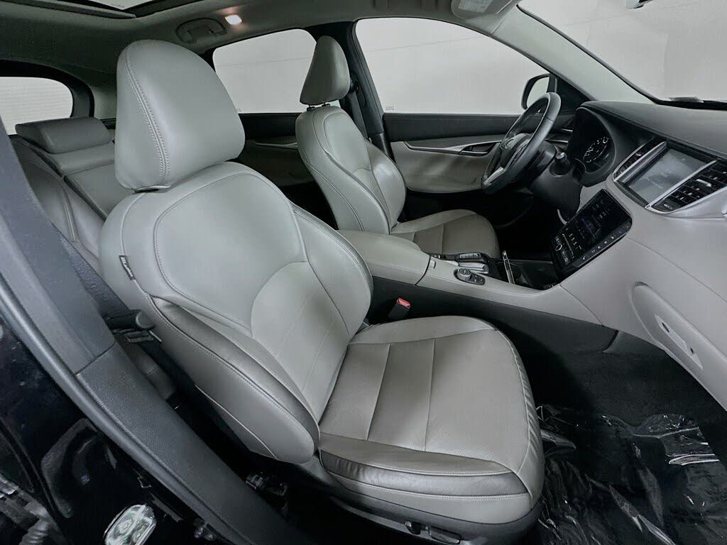 
								2023 INFINITI QX50 full									