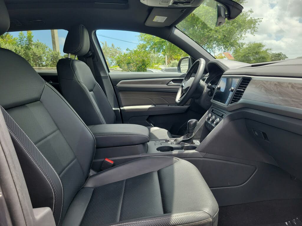 
								2021 Volkswagen Atlas Cross Sport SE FWD full									