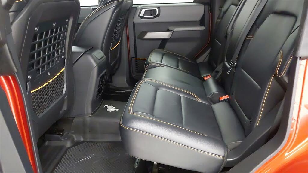 
								2022 Ford Bronco Badlands Advanced 4-Door 4WD full									
