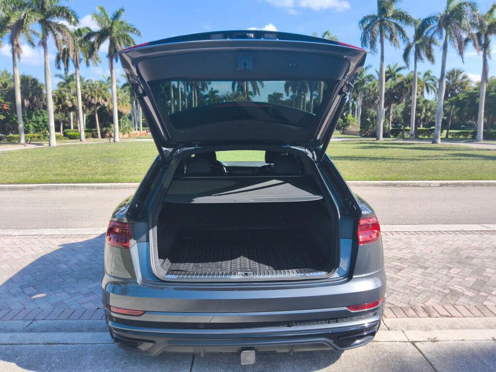 
								2019 Audi Q8 quattro Prestige 55 TFSI full									