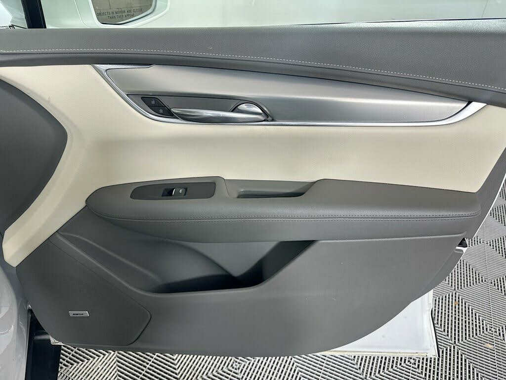 
								2020 Cadillac XT5 Premium Luxury FWD full									