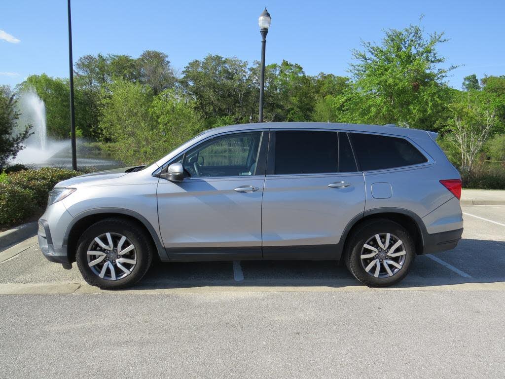 
								2020 Honda Pilot EX-L FWD    $11000 full									
