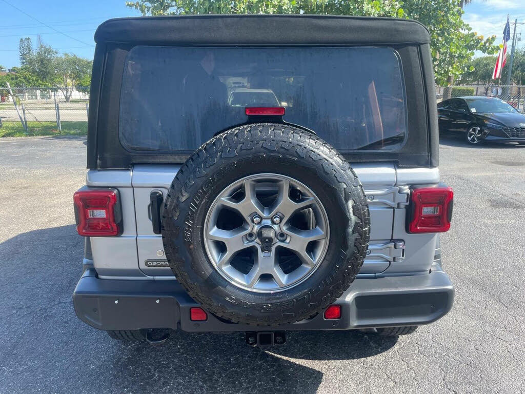 
								2020 Jeep Wrangler Unlimited Freedom 4WD full									