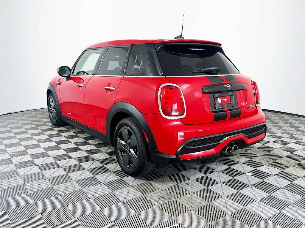 
								2022 MINI Cooper S 4-Door Hatchback FWD full									