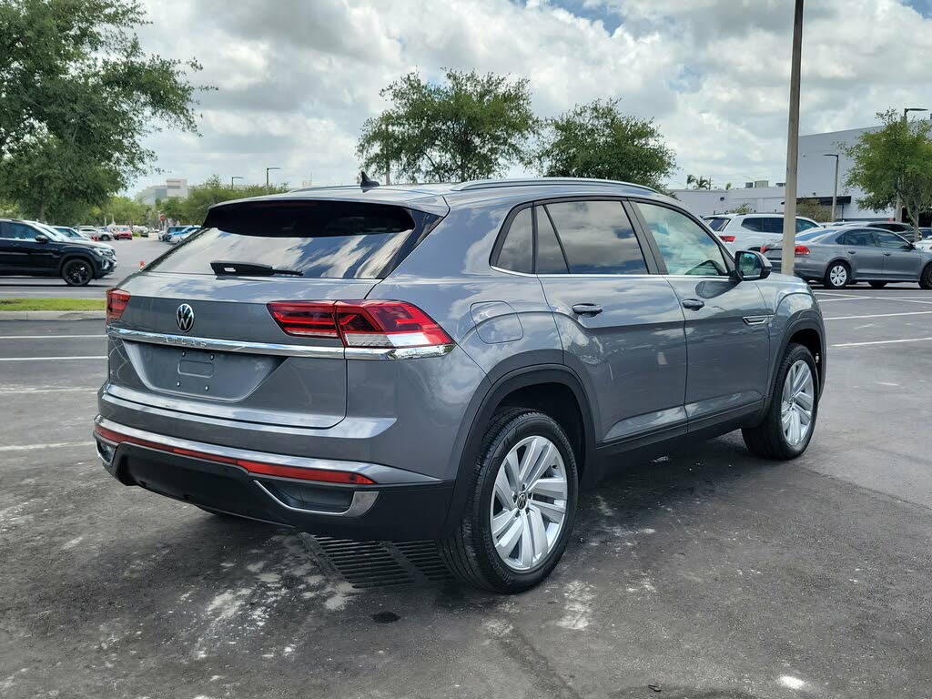 
								2021 Volkswagen Atlas Cross Sport SE FWD full									