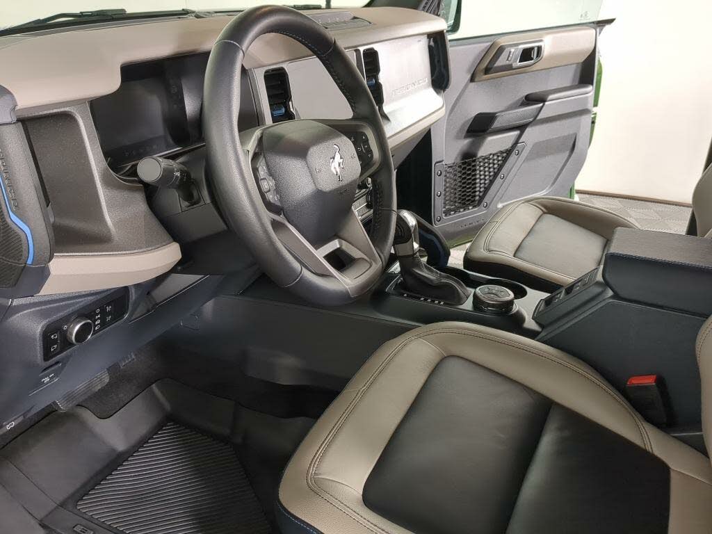 
								2024 Ford Bronco Wildtrak 4-Door 4WD full									