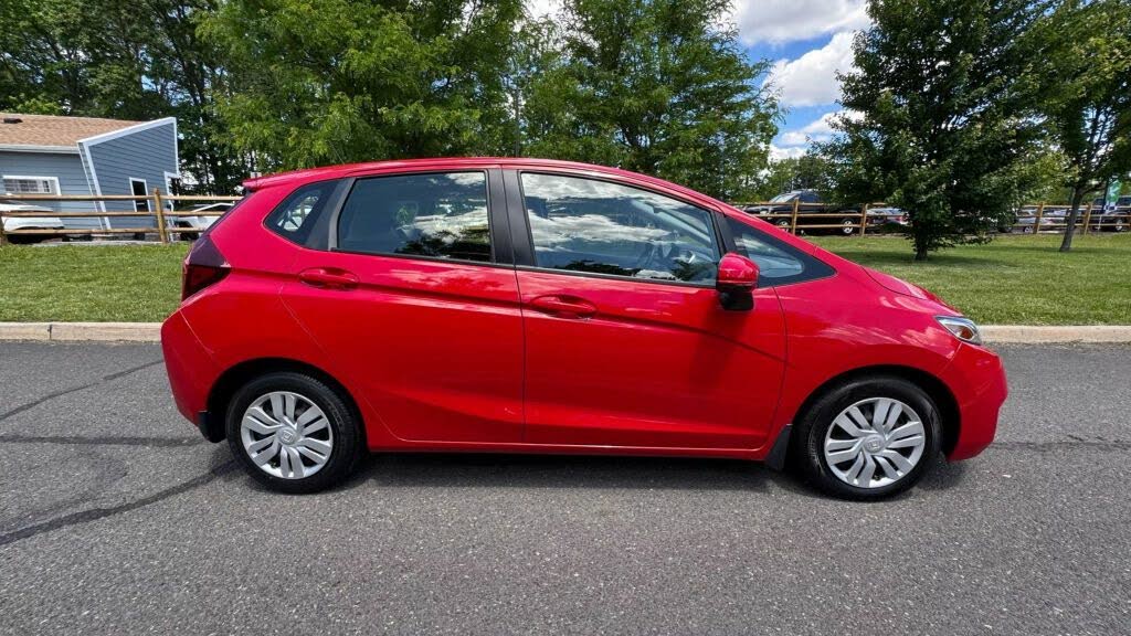 
								2017 Honda Fit LX full									