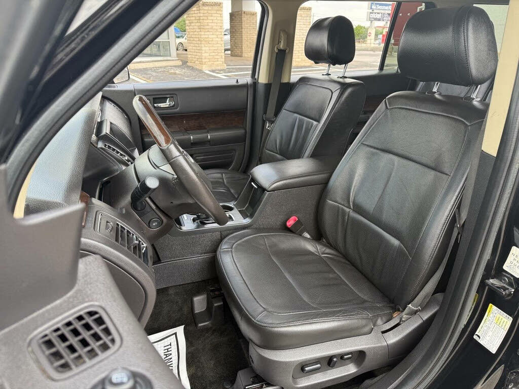 
								2016 Ford Flex Limited AWD full									