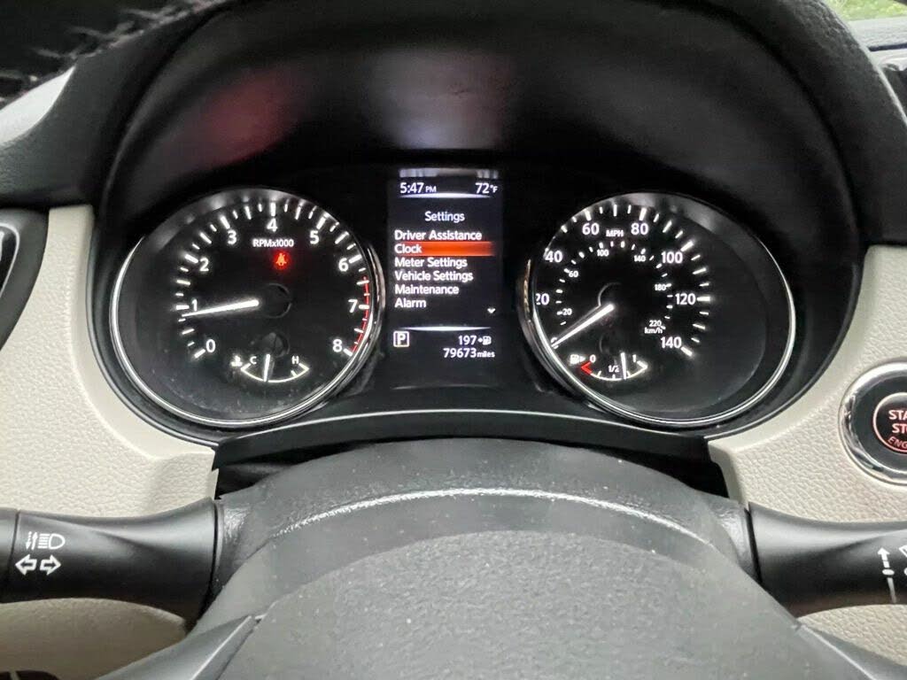 
								2018 Nissan Rogue Sport SV AWD full									