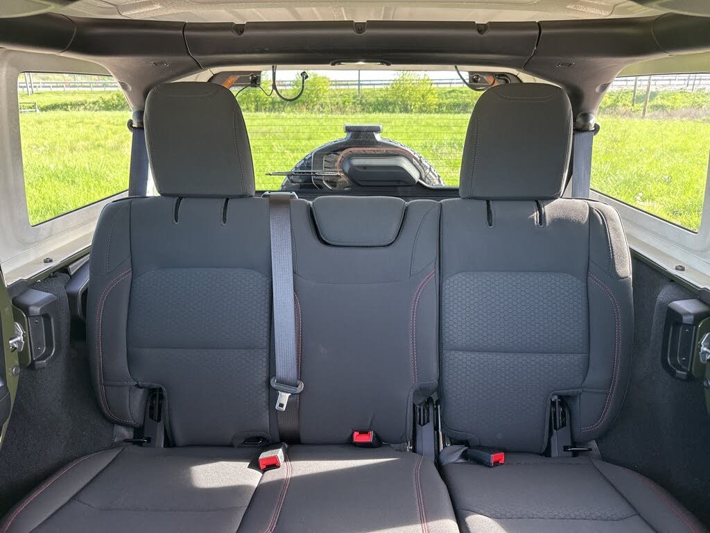 
								2021 Jeep Wrangler Unlimited Rubicon 4WD full									