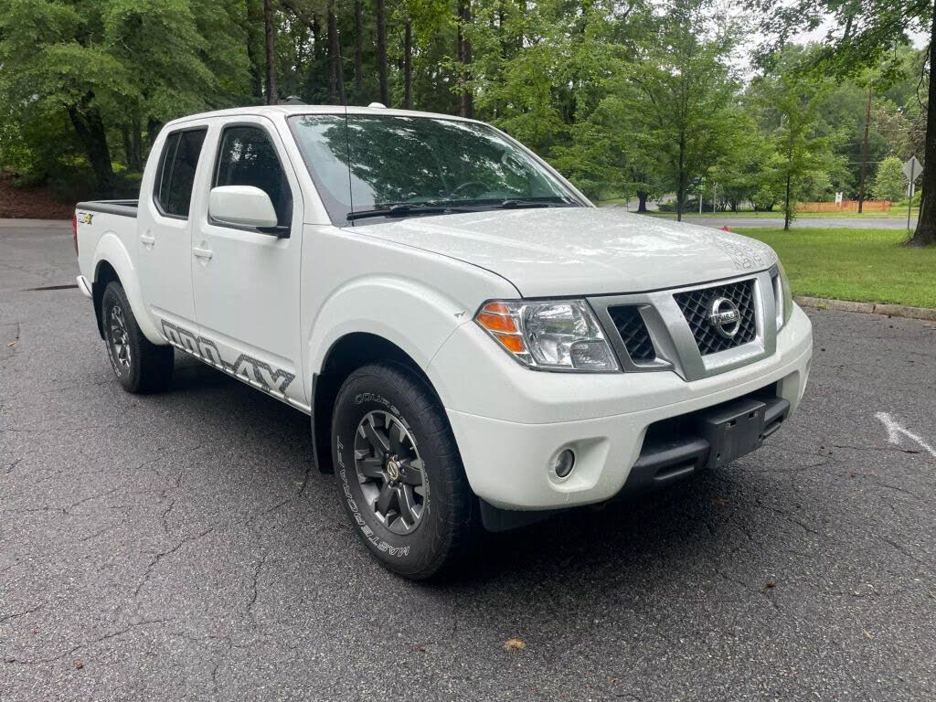
								2016 Nissan Frontier PRO-4X Crew Cab 4WD full									