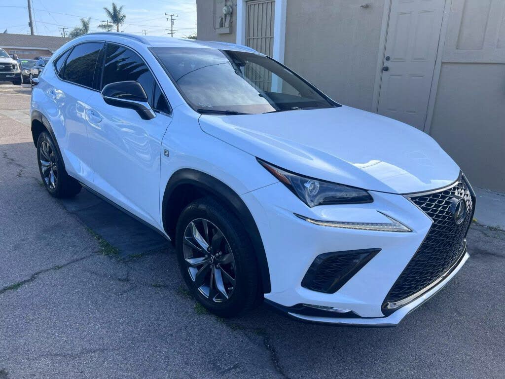 
								2018 Lexus NX 300 F Sport FWD full									