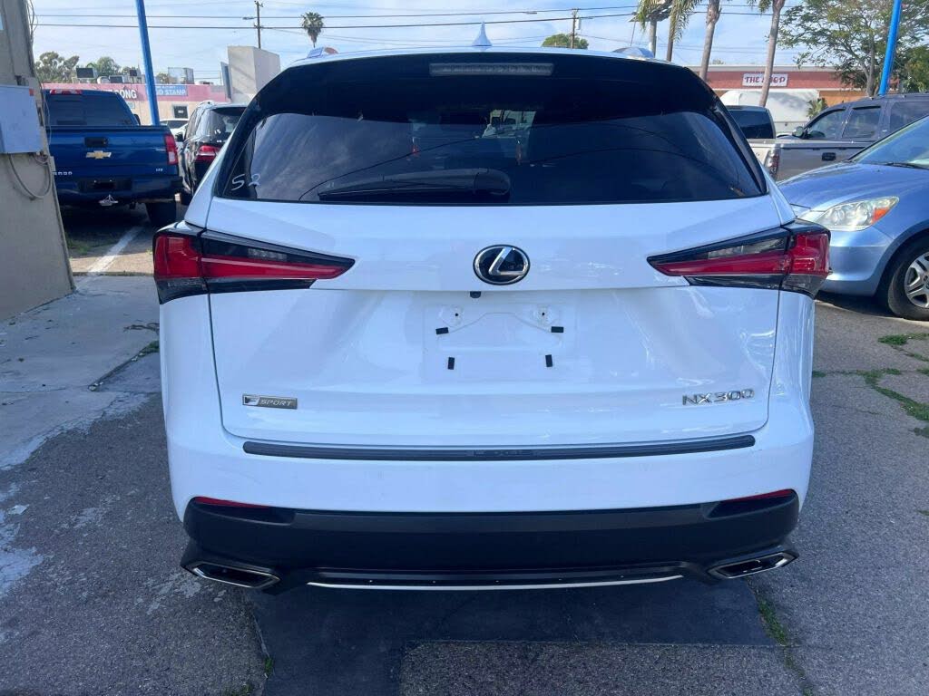 
								2018 Lexus NX 300 F Sport FWD full									