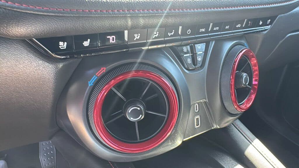 
								2020 Chevrolet Blazer RS FWD full									