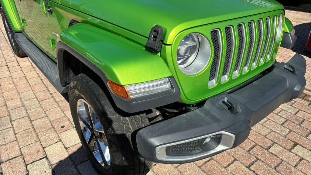 
								2019 Jeep Wrangler Unlimited Sahara 4WD full									