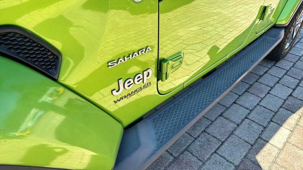 
								2019 Jeep Wrangler Unlimited Sahara 4WD full									