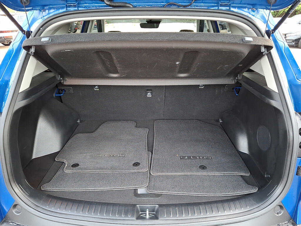 
								2021 Kia Seltos SX Turbo AWD full									