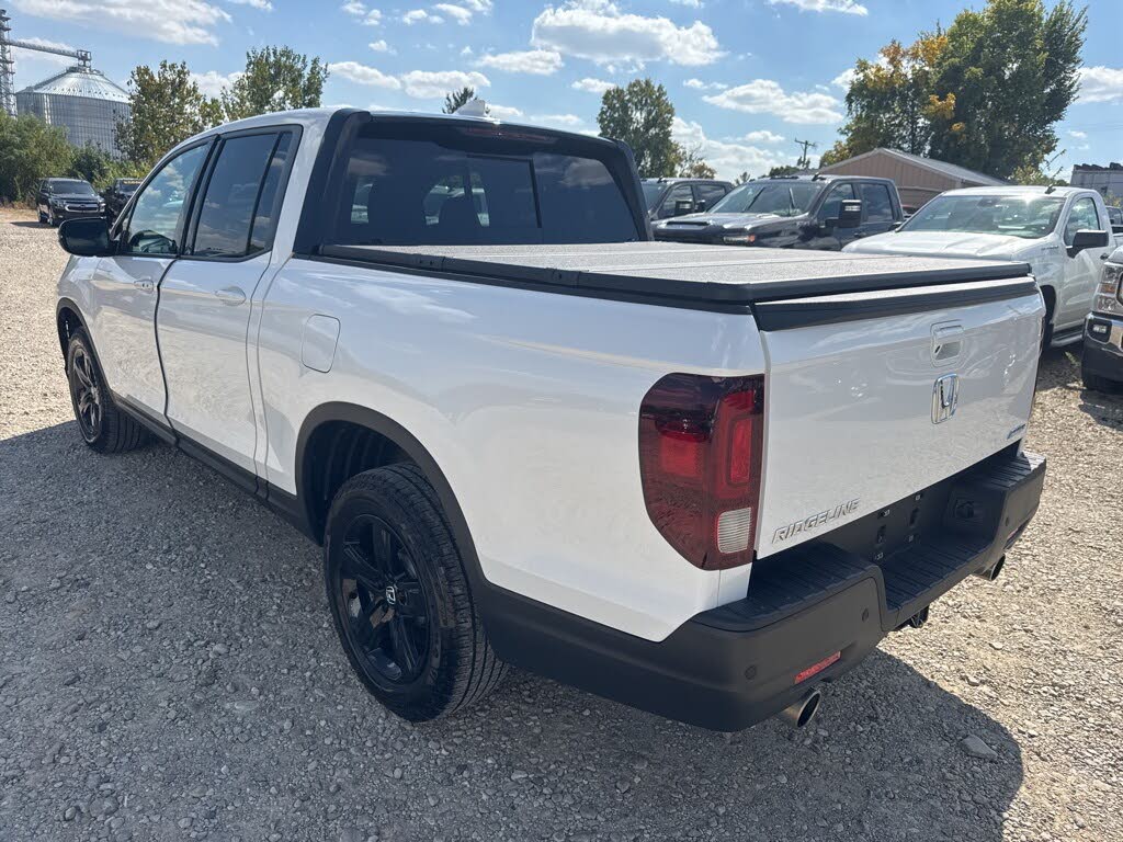 
								2023 Honda Ridgeline Black Edition AWD full									