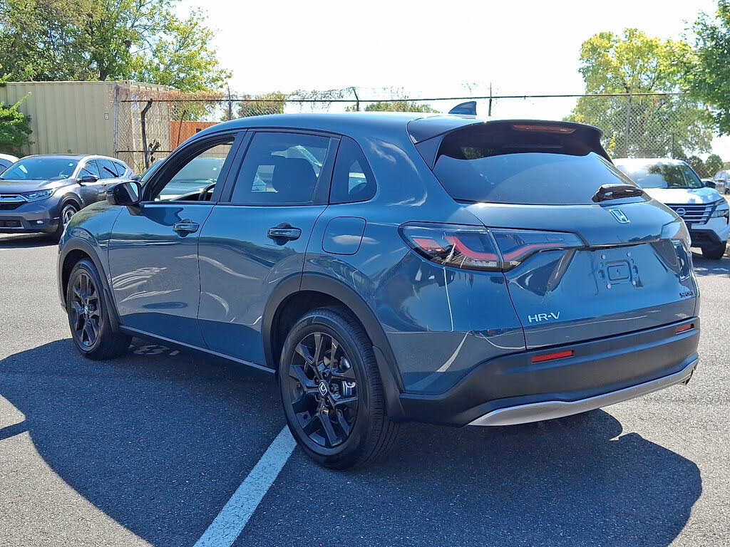 
								2023 Honda HR-V Sport AWD full									