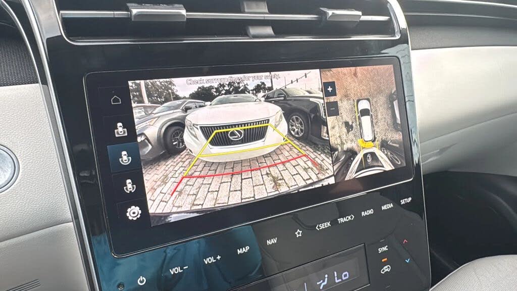 
								2023 Hyundai Tucson Limited AWD full									