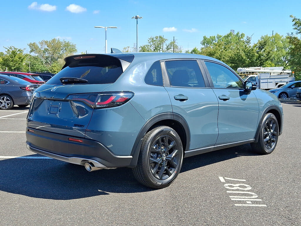 
								2023 Honda HR-V Sport AWD full									
