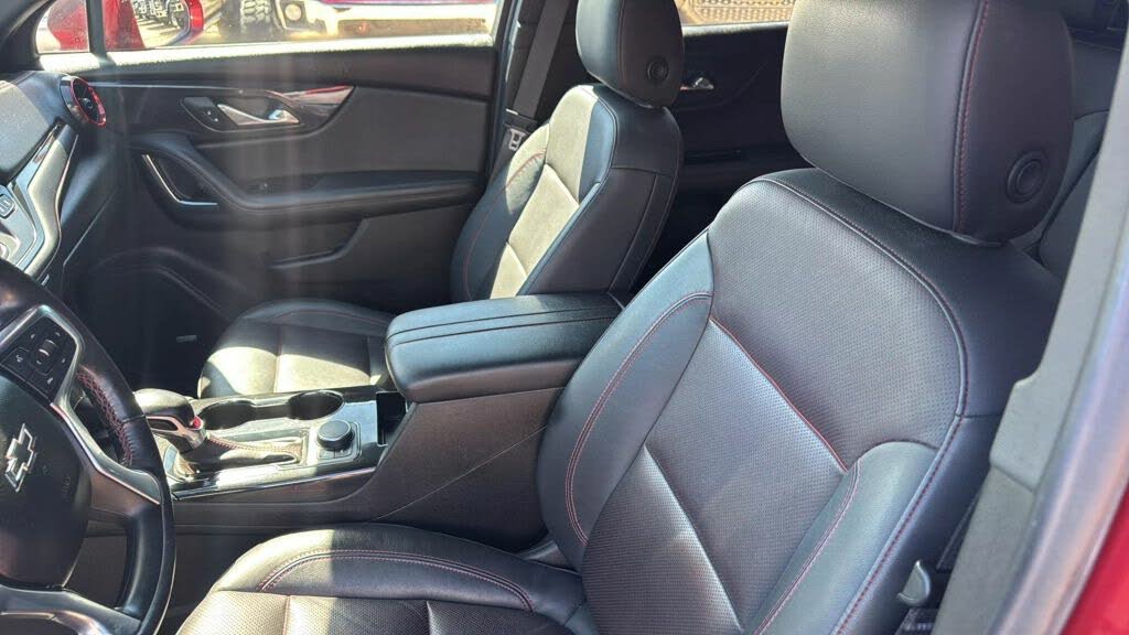 
								2020 Chevrolet Blazer RS FWD full									