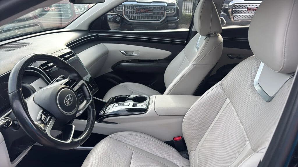 
								2023 Hyundai Tucson Limited AWD full									